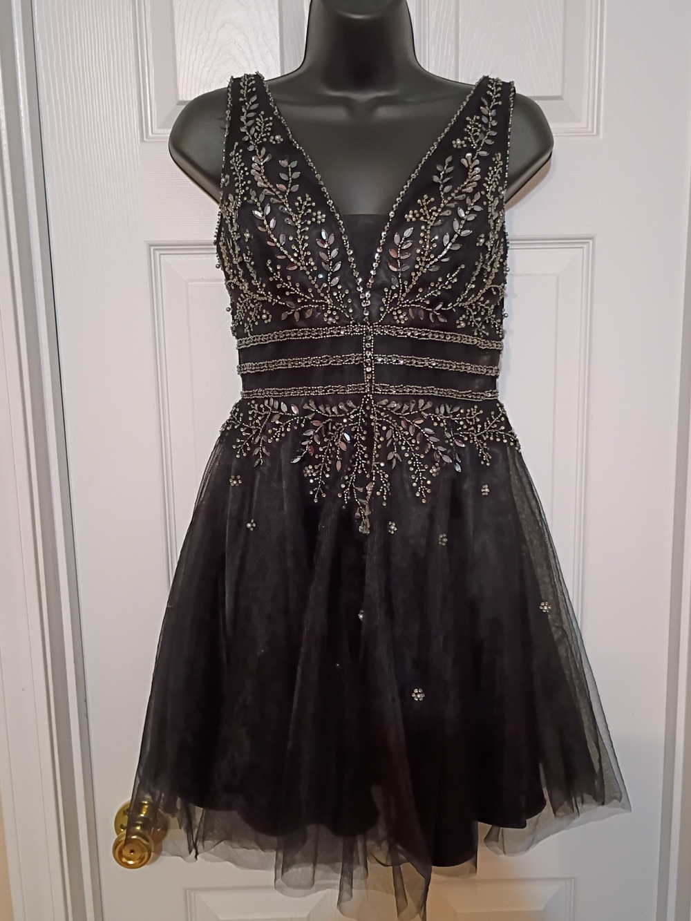 Gianni Bini Black Toile Embellished Homecoming Dress